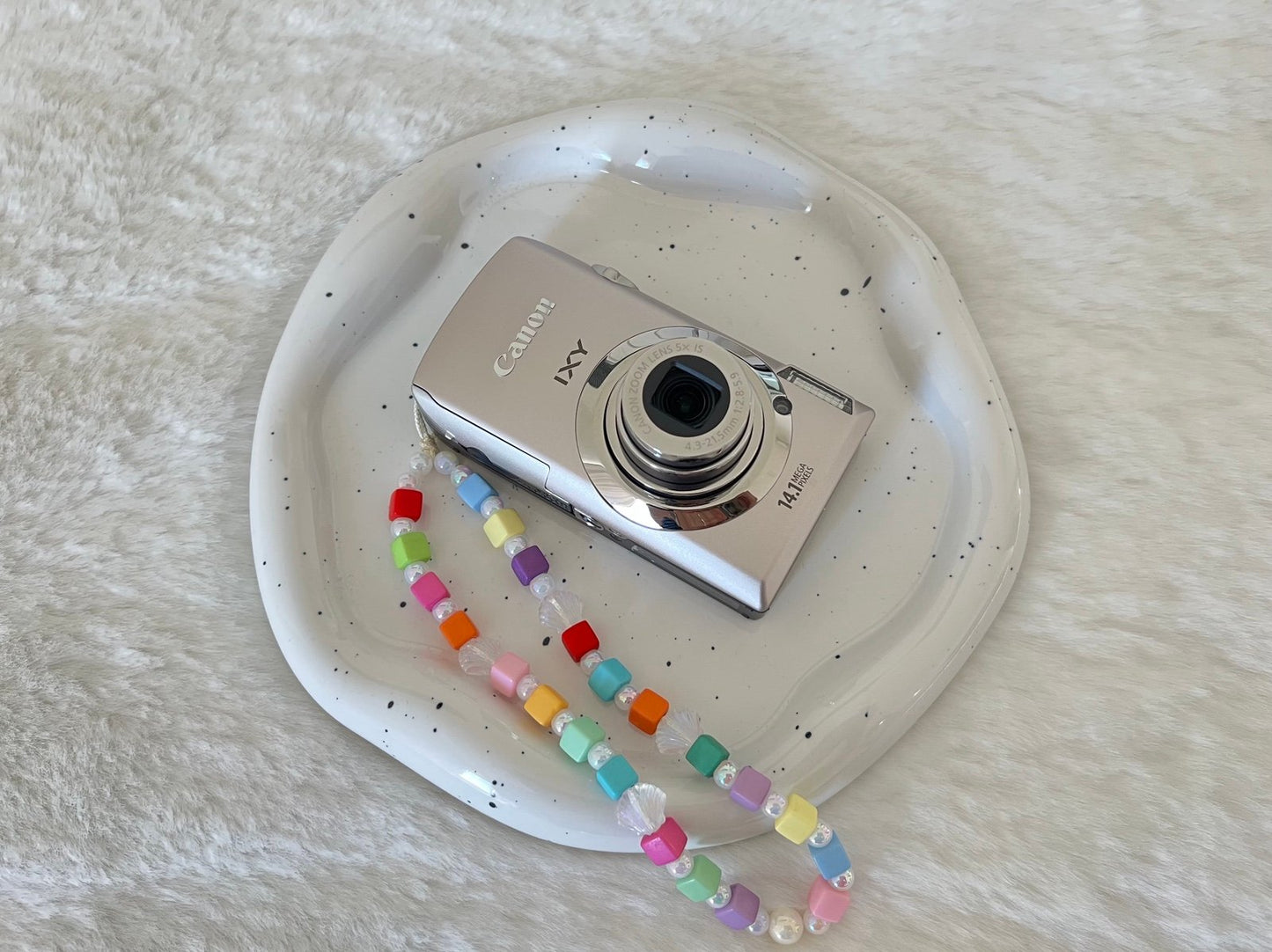 💖 Pre-Owned Canon ixy10s digital camera 💖