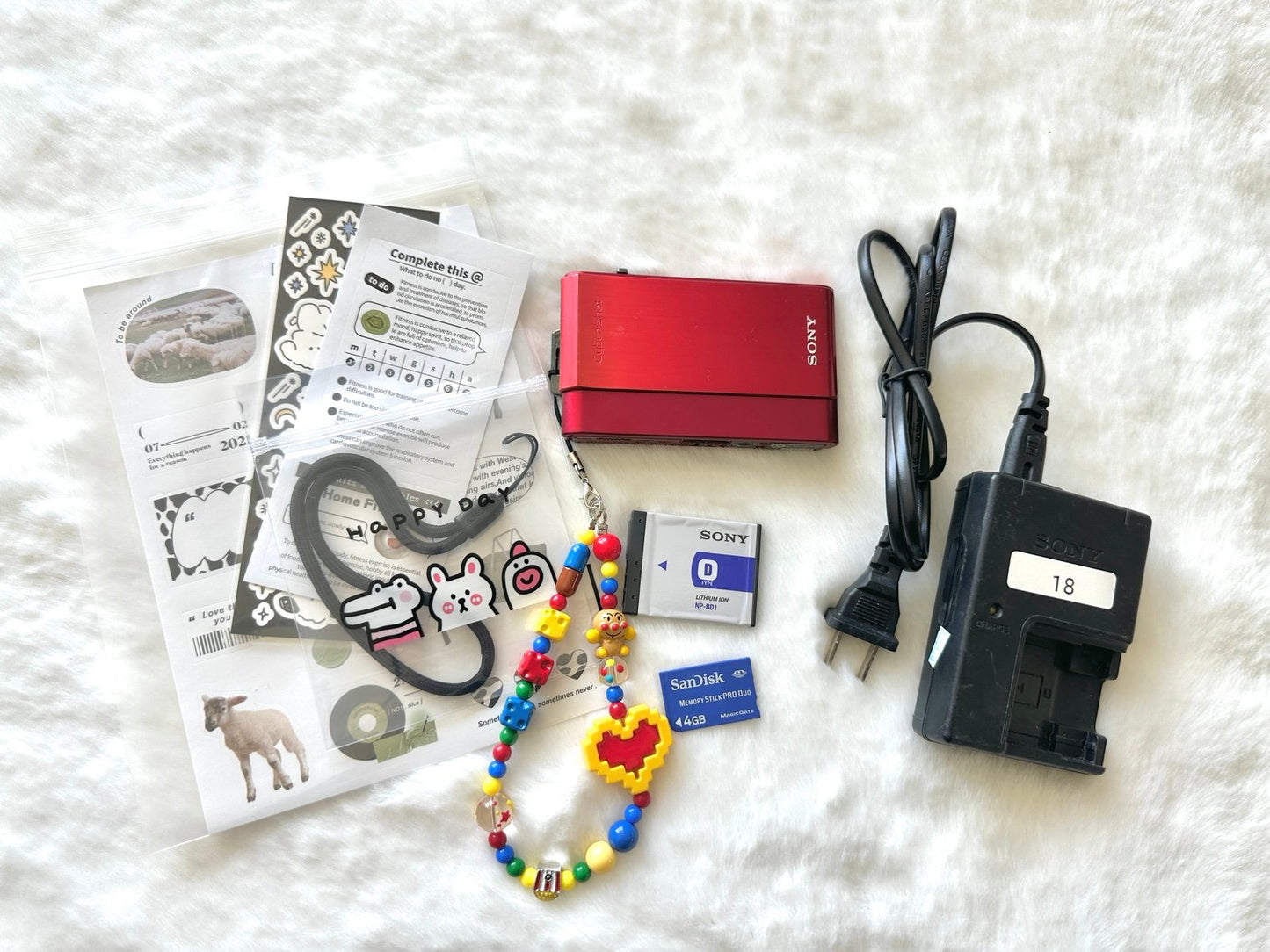 💖 Pre-Owned Sony Red Cyber-shot DSC-T900 Digital Camera 💖